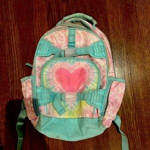 Well-loved pottery back pack💗